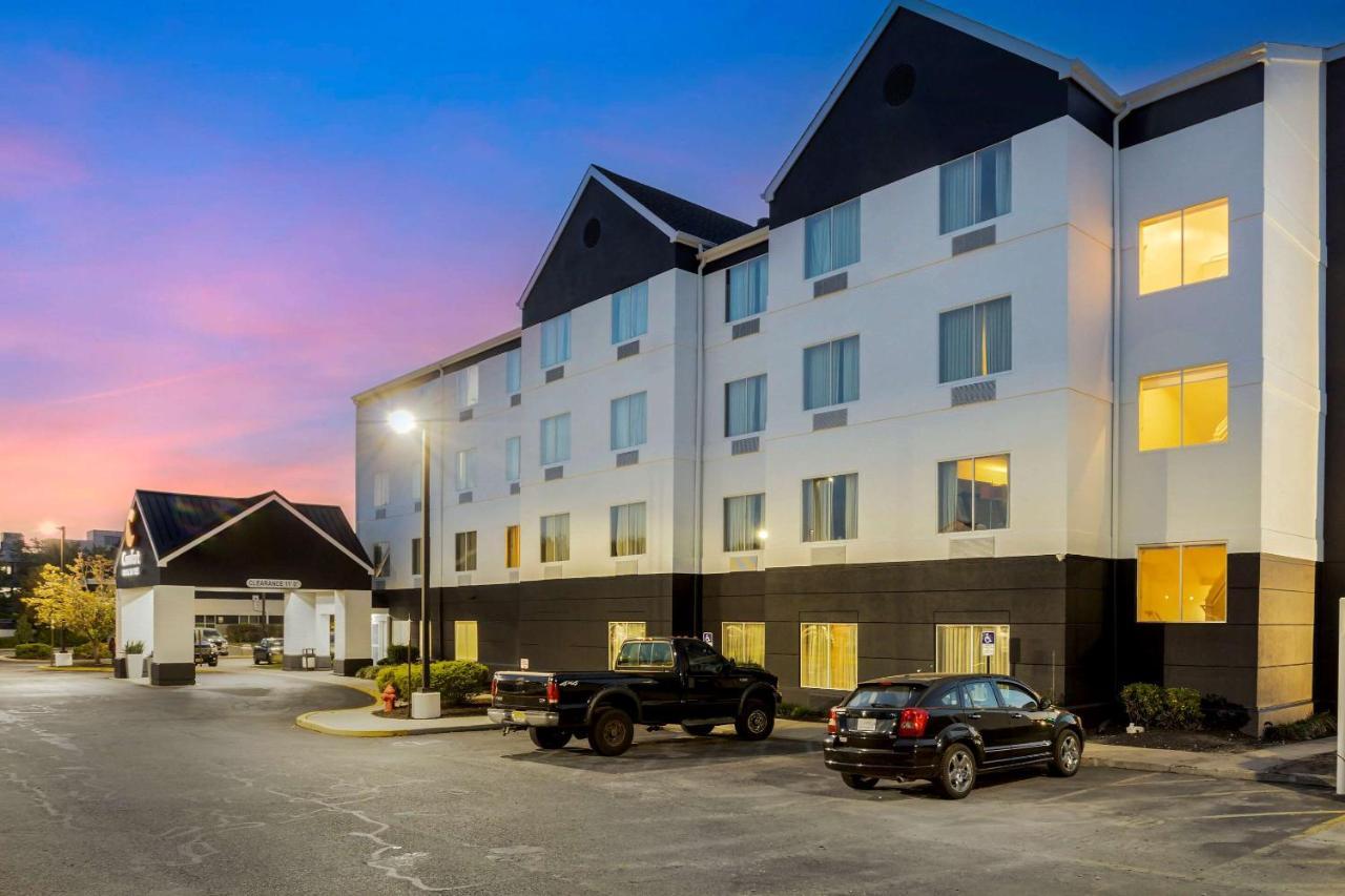 מאונט לאורל Comfort Inn & Suites Mt Laurel-Philadelphia מראה חיצוני תמונה